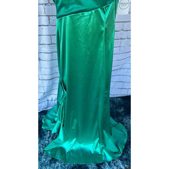 NWT Violet Weekend One Shoulder Satin Cascading Ruffle Gown Jade Size 17/18 - Picture 5 of 15